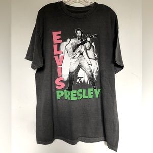 Elvis Presley Merch Sun Records T shirt